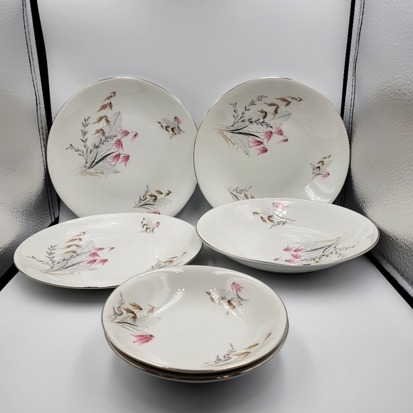 Set of 6 Dishes - Mountain Bell by Royal Duchess - Picture 1 of 10